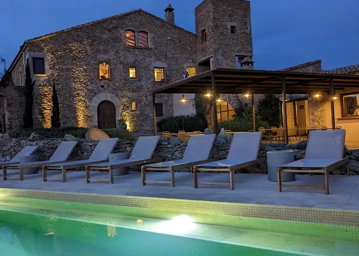 Hotel Mas Oms Montnegre